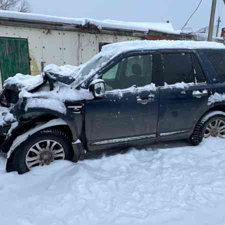 Автомобили с неисправным двигателем Land Rover Freelander 2012, дизель выкупили за 875000